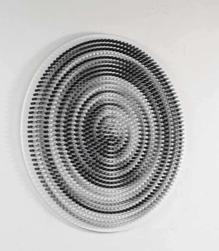 Monochrome movement by Nazar Symotiuk