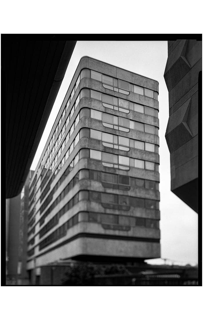 Tour de Seze by Stanislas Ledoux