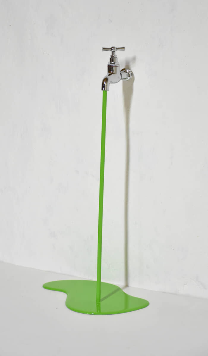 Le liquide vert pomme by Yannick Bouillault
