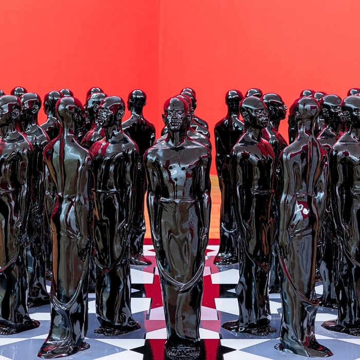 Spiritualité (rouge) by Diadji Diop