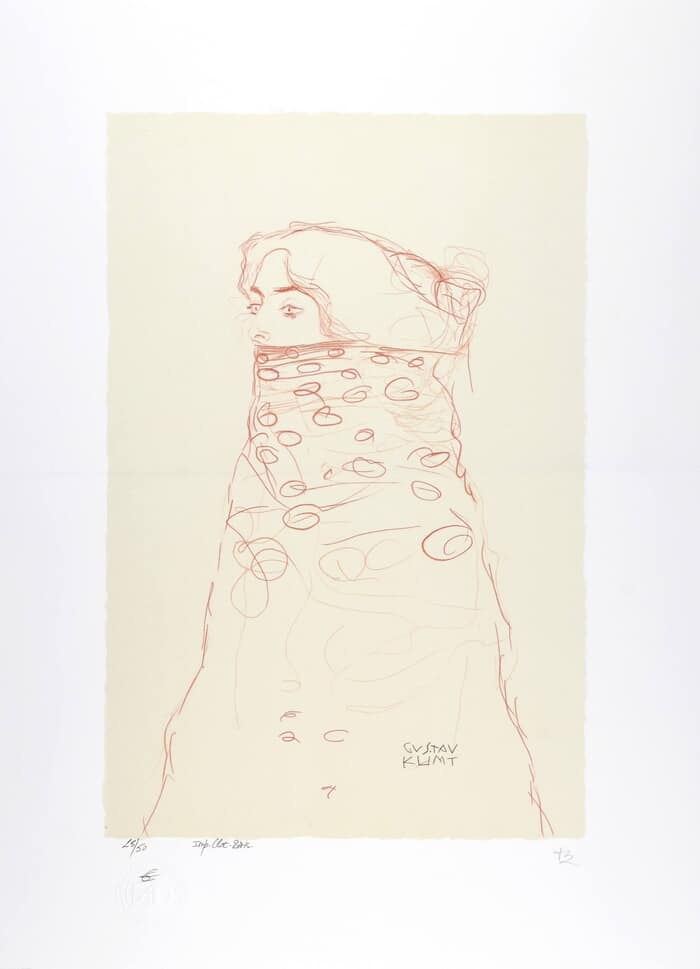 La femme à l'écharpe, 1910 (Woman with Scarf  / Dame im Dreiviertelprofil nach links, den Mund und einen Teil der Frisur durch Umhang verdeckt) von Gustav Klimt