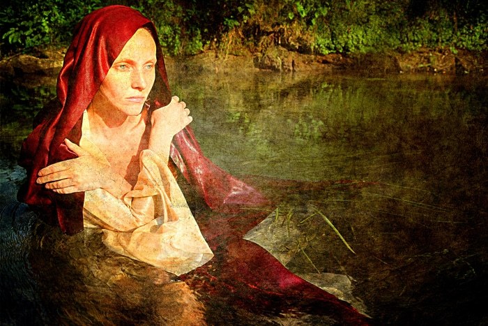MATER AQUARUM by Thalie B. Vernet